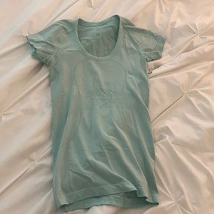 Lululemon swiftly tech scoop neck short sleeve